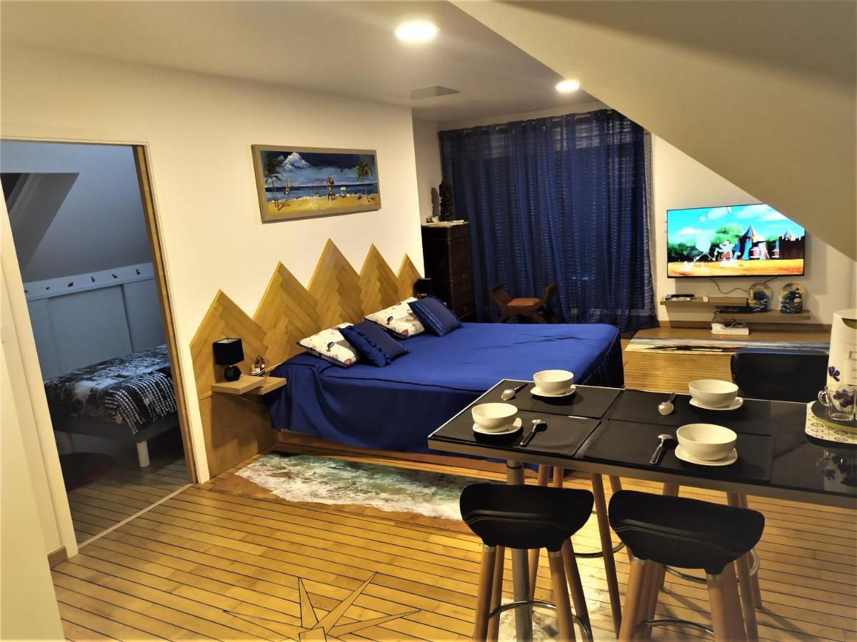 Logement Atypique Bien Etre Au Coeur De La Nature Кимпер Екстериор снимка